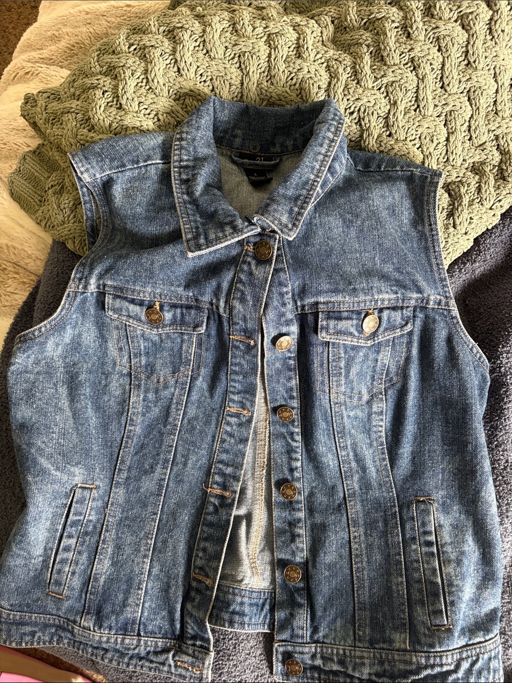 Rue21 Blue Sleeveless Denim Jacket